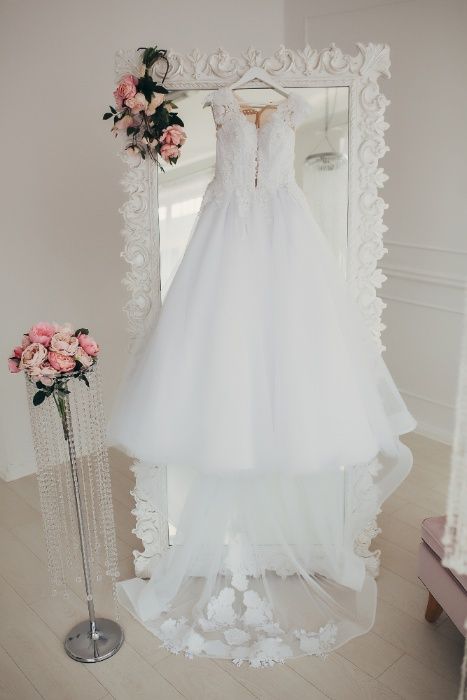 Весільна сукня/весільне плаття