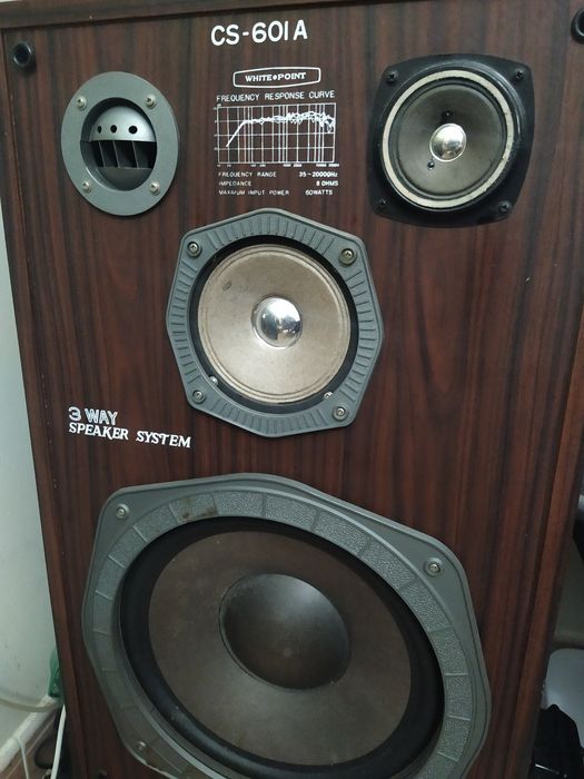 Hifi  vintage com móvel incorporado