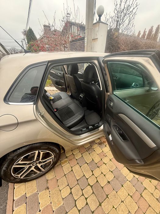 Citroen C4 2012  ll покоління