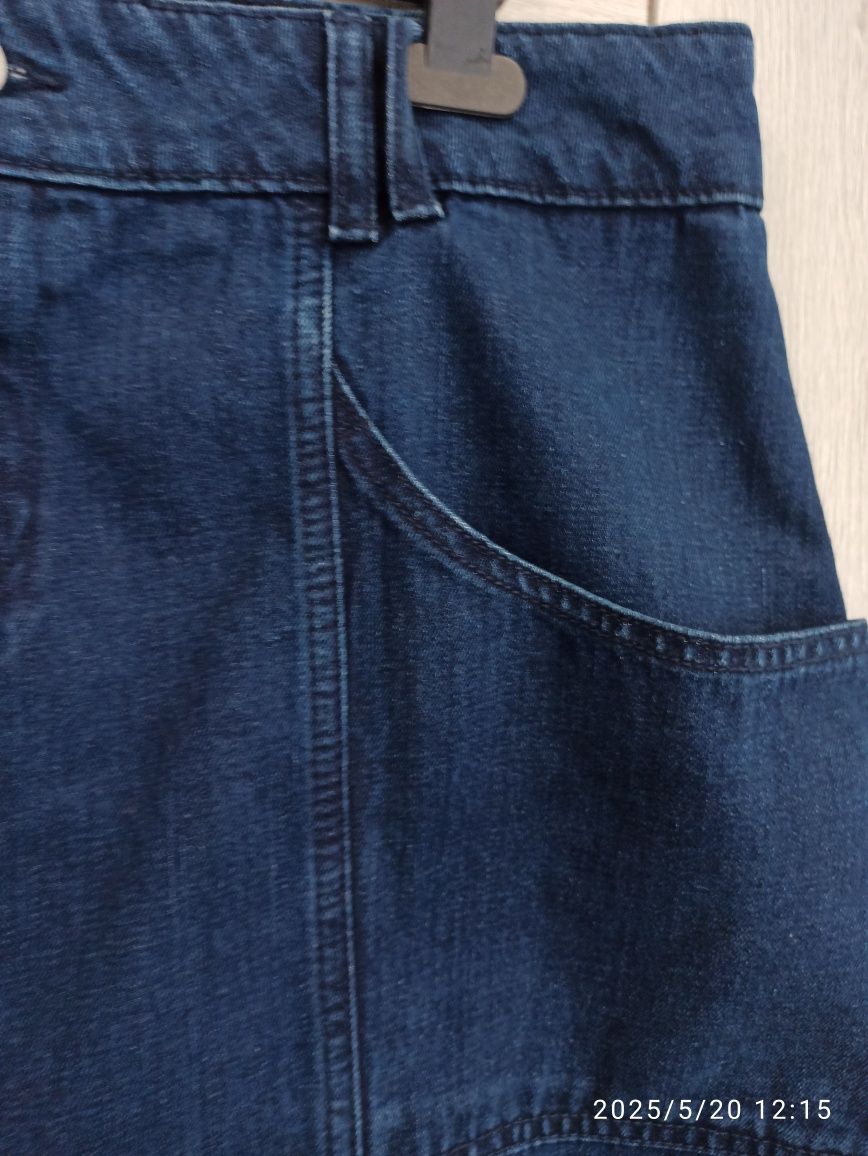 Spódnica ciemny jeans, rozmiar 44. 100 % bawełna