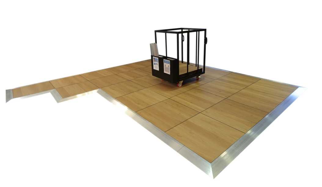 Podłoga taneczna 150m2