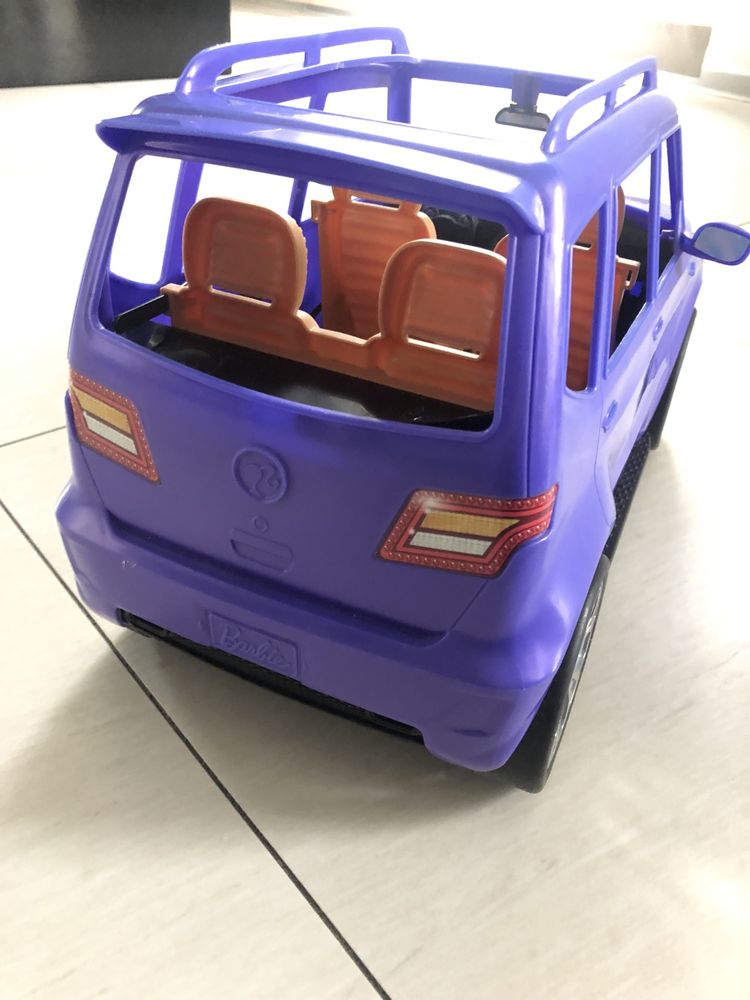 Samochód Barbie SUV Mattel