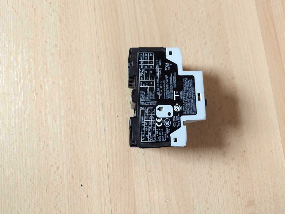 Wyłącznik silnikowy 072736 EATON PKZM0‑2,5 3P 0,75kW 1,6‑2,5A