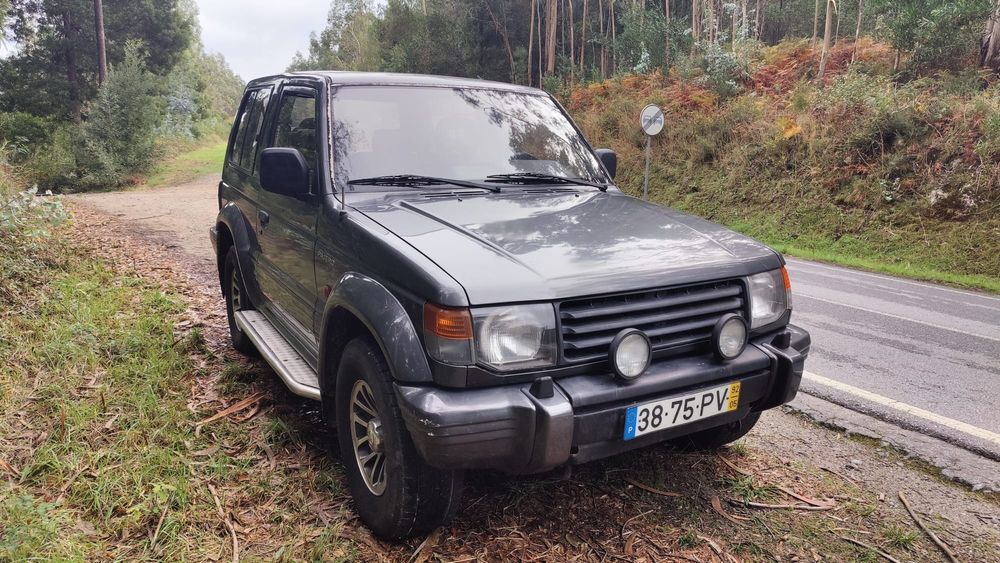 Mitsubishi Pajero 2.5 GLS