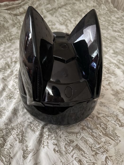 Продам шлем с ушками