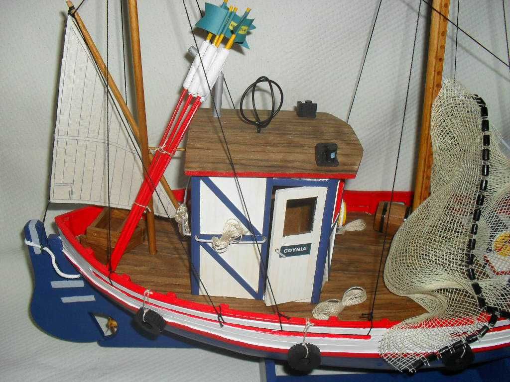 Ręcznie robiony model kutra rybackiego KUTER RYBACKI GDY-43 żaglowiec