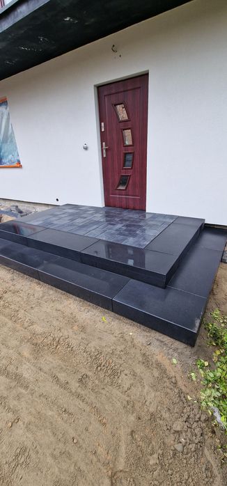 Układanie kostki brukowej, usługi minikoparką, przyłącza ,płoty betono