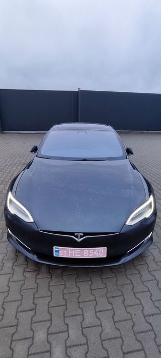 Тесла S 2016 Інтел 75d dual motor Tesla S