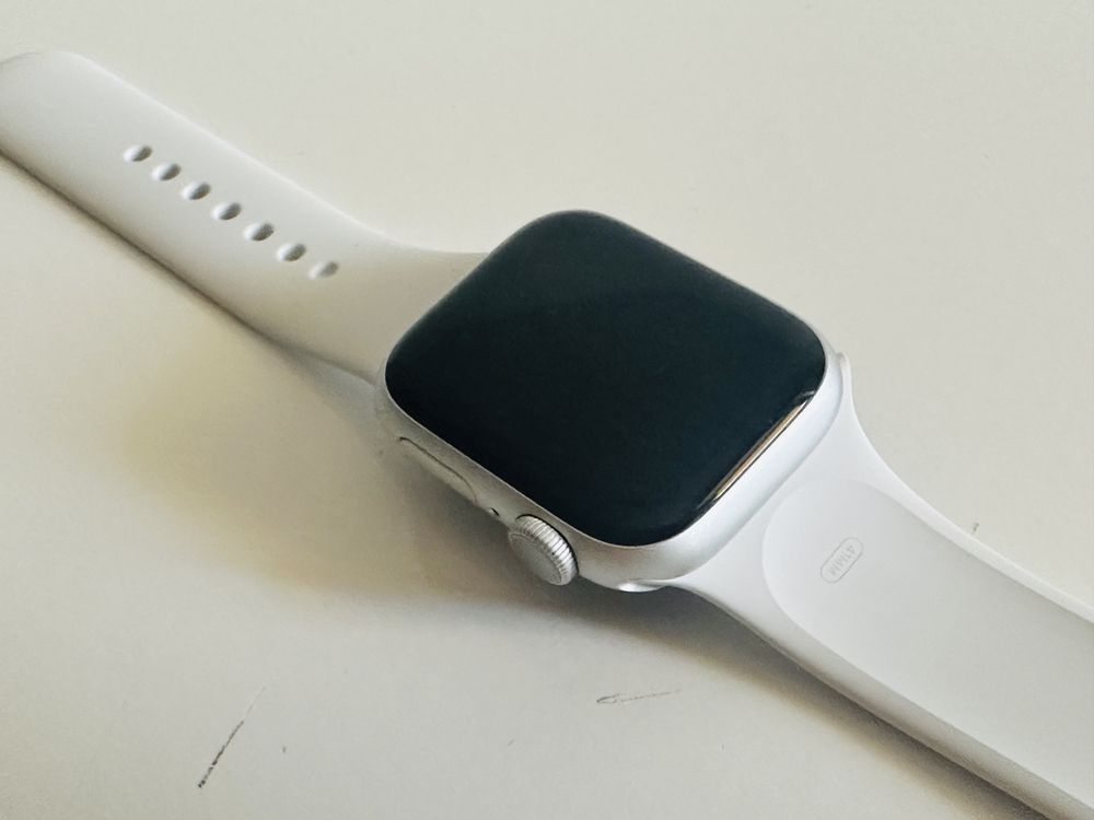 Apple Watch Series 8 41mm GPS Silver Srebrny Bez Blokad