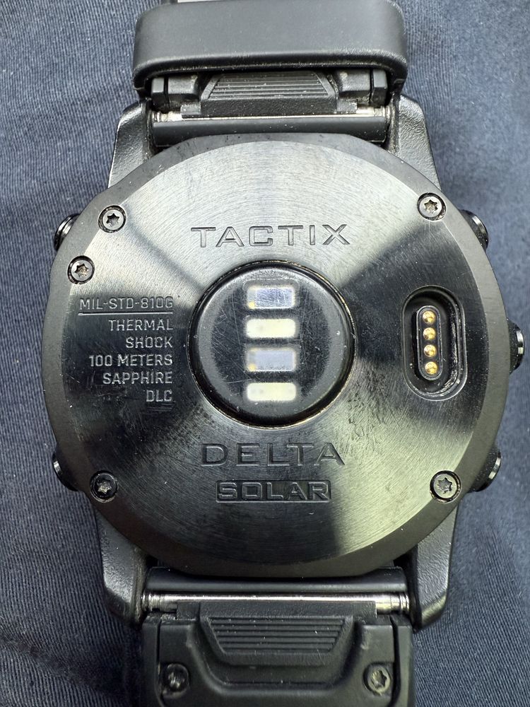 Часы Garmin Taktix Delta Solsr