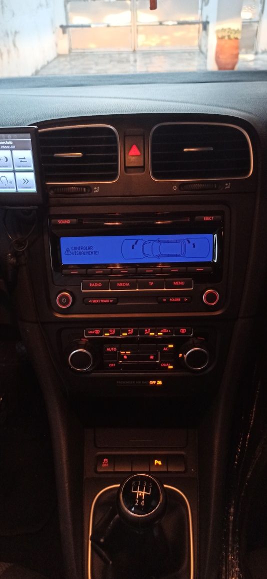Volkswagen Golf 1.6 TDI 105cv