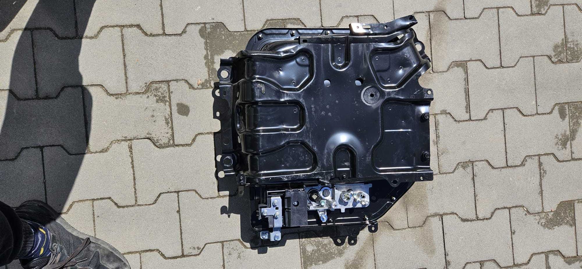 bateria Mazda CX90 3.3 Turbo Hybryda 628-67ZBX 330 WH 48V akumulator
