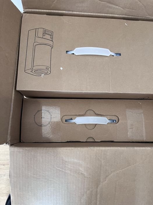 Robot sprzątający Eureka NER E10S odkurzacz mopujący