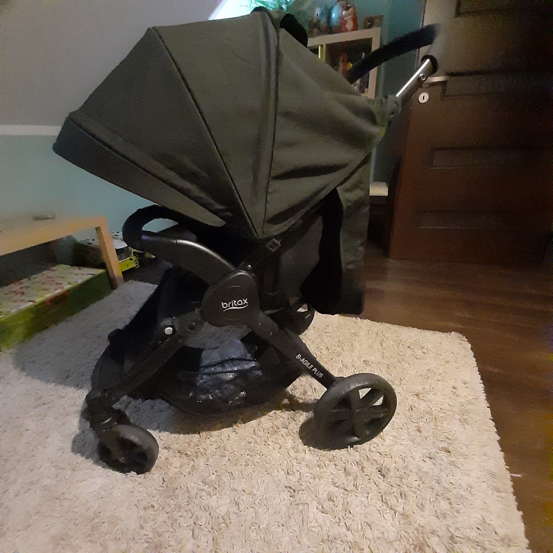 Britax b-agile plus