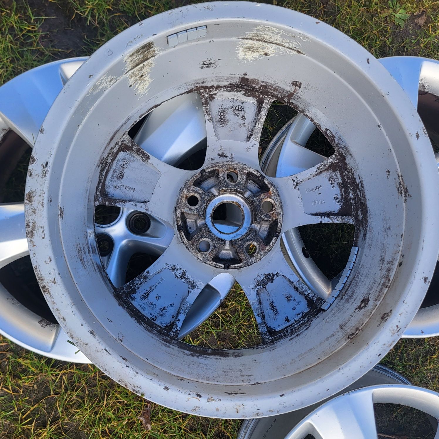 R17 5 115 et46 6.5j kia captiva Orlando ampala opel astra zafira chevr
