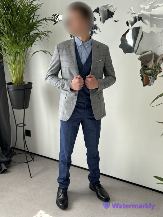 Nowy garnitur męski