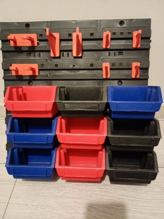 Używany organizer garażowy