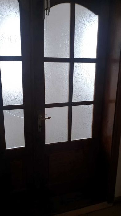 Двері дерев'яні вхідні