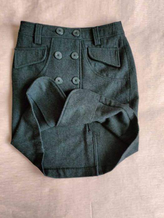 Dwie spódnice r. XS cena za 2 szt.