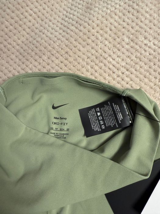 Нові легінси Nike Zenvy Olive розмір XS