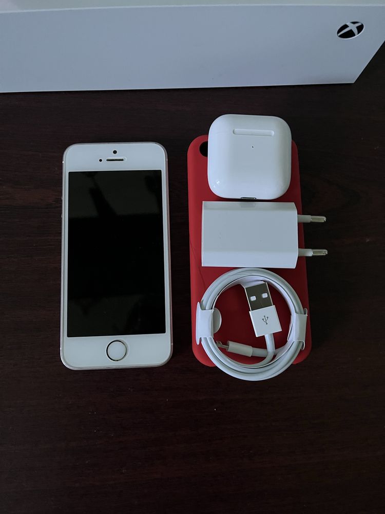 Iphone SE 64gb в ідеальному стані