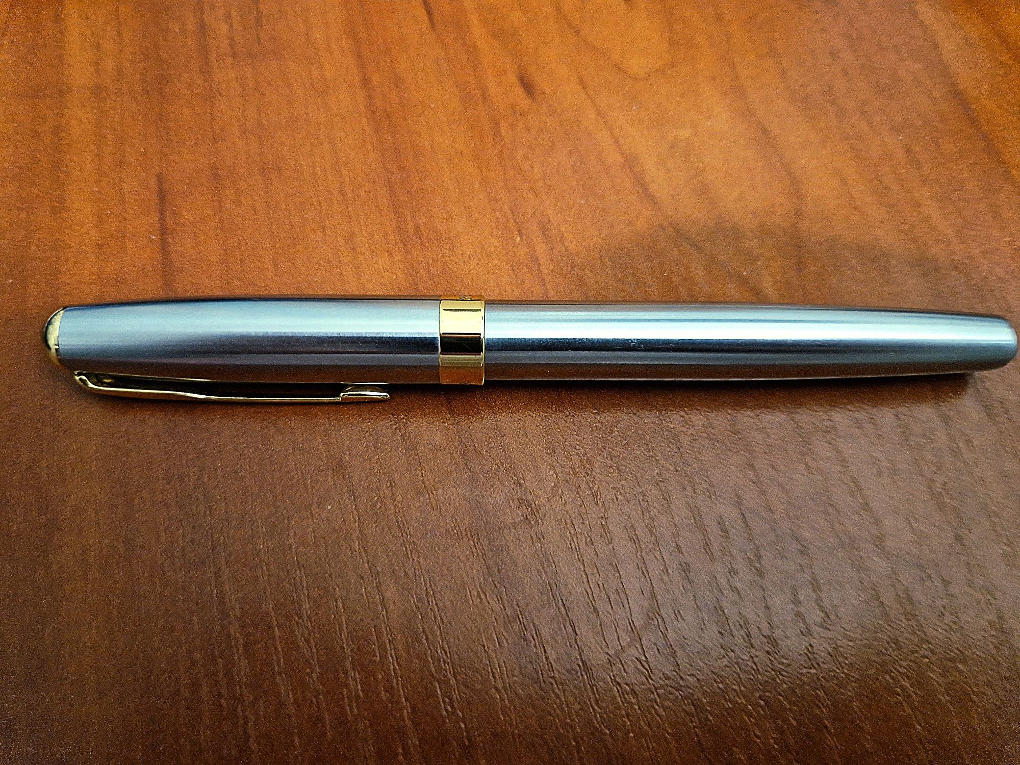 Перьевая ручка размер м