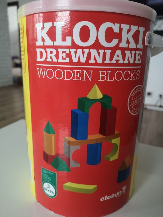 Sprzedam klocki drewniane wooden blocks od 18 mc-y