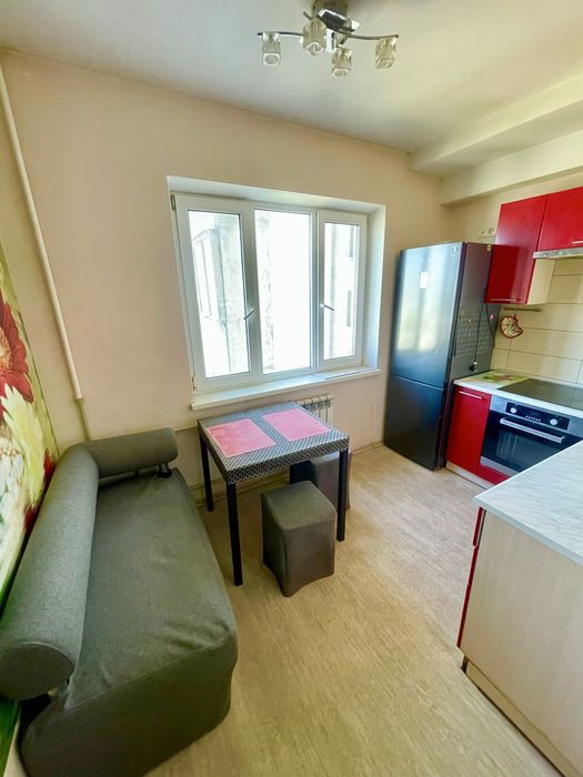 Сдам просторную квартиру посуточно в Харькове до 6 гостей