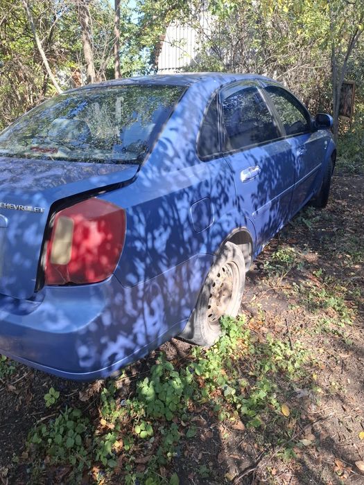 Продам Лачетти 1.8