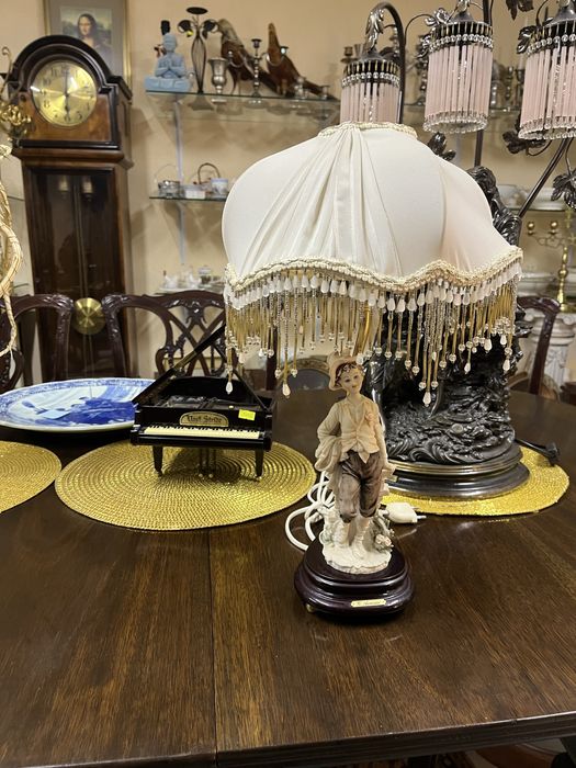 Zabytkowa włoska lampka G. Armani