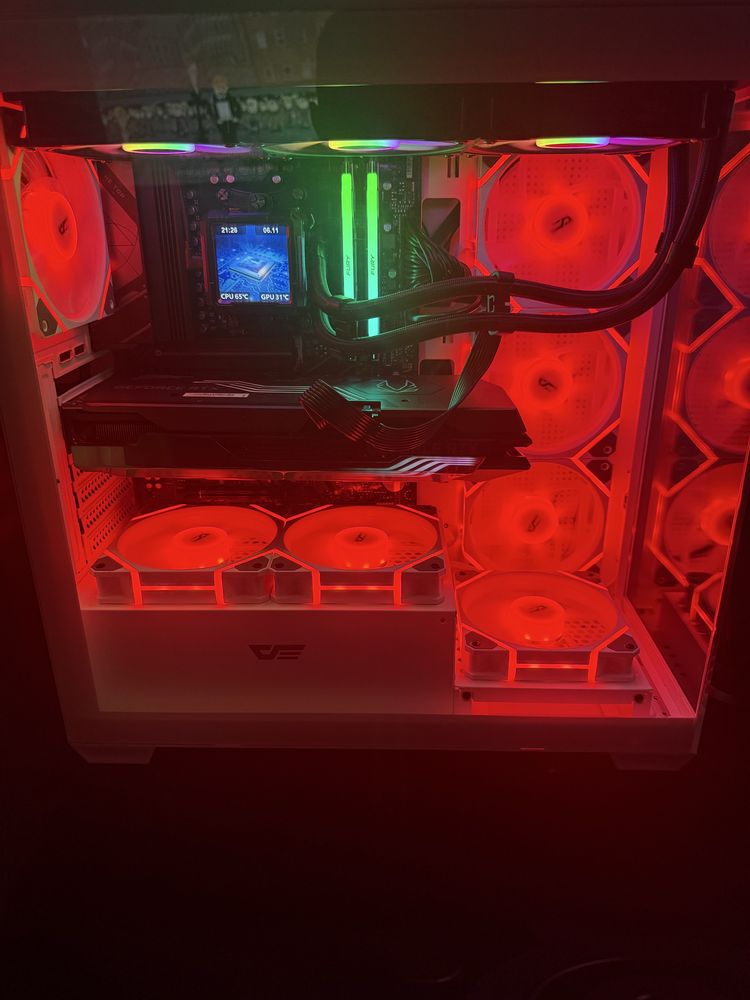 Pilnie sprzedam Ryzen 7 7700x 8x4.5 /RTX 3080/ ddr5 32gb/Lcd chlodz.