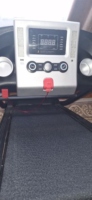 Бігова доріжка в чудовому стані