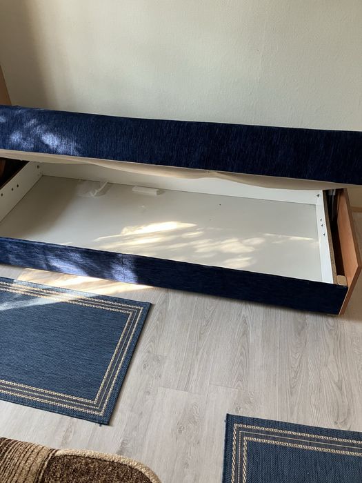 Tapczan jednoosobowy