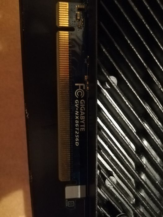 Karty  graficzne 3 sztuki