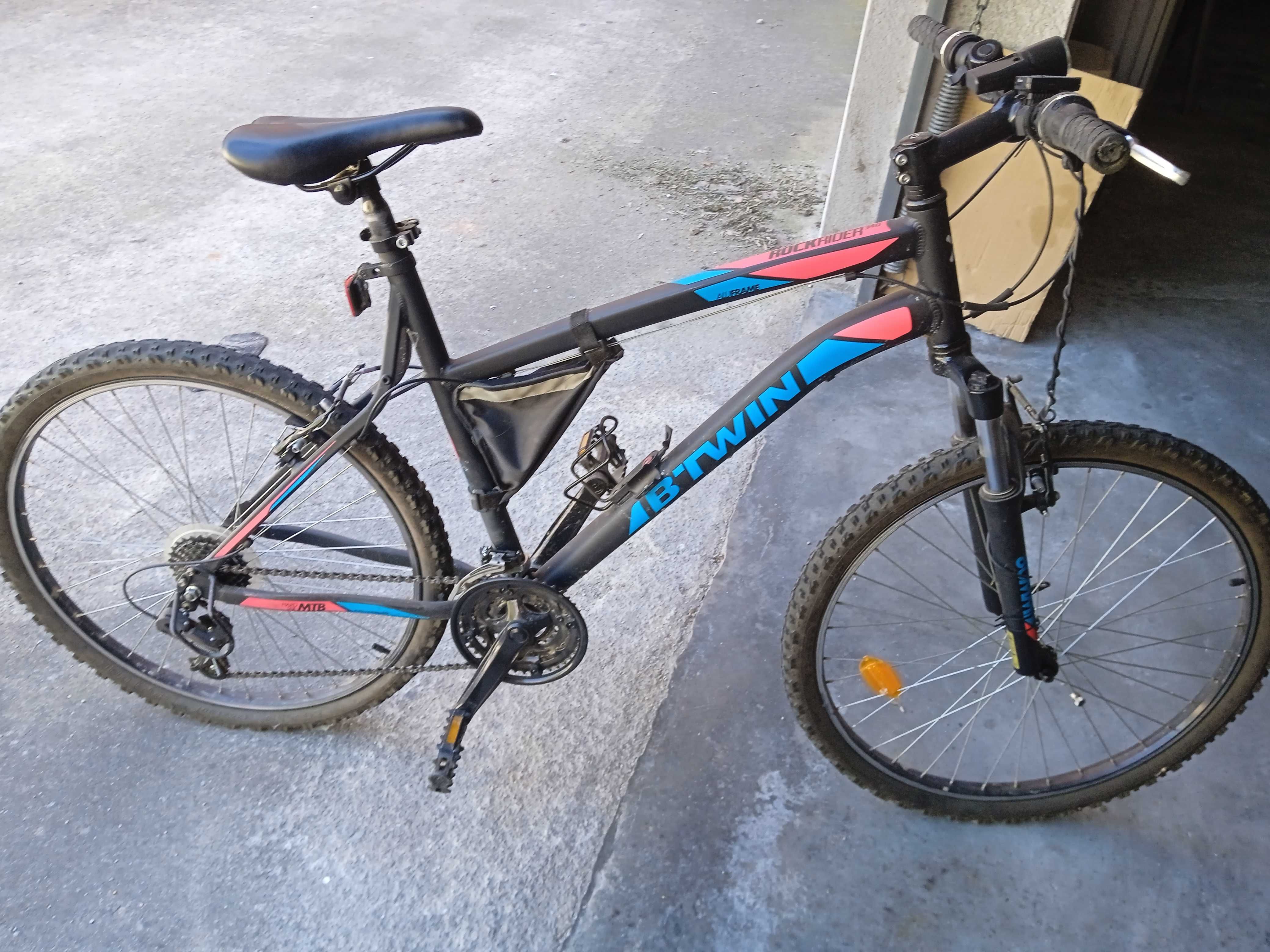 Bicicleta TT BTWIN