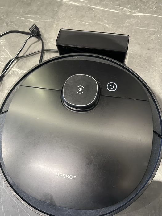 Робот-пилосос ECOVACS DEEBOT OZMO 950