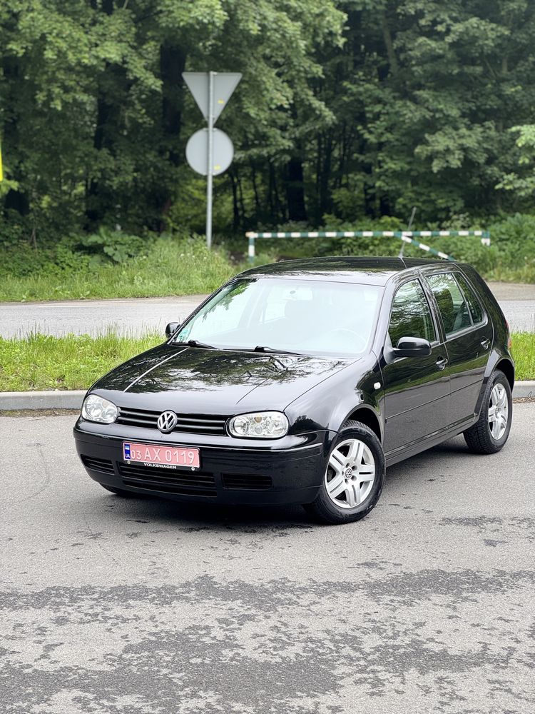 Продаж Golf 4 1.6 mpi