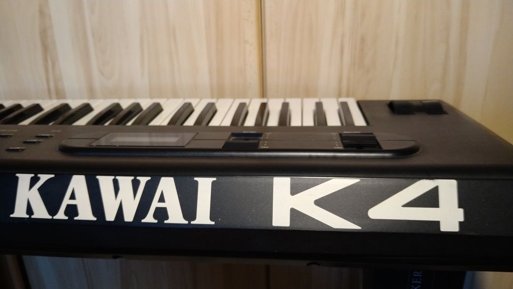 Kawai K4 piękny syntezator unikat