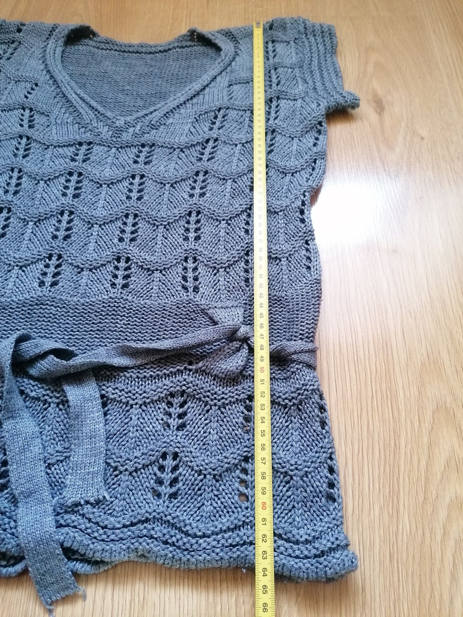 Sweter narzutka kamizelka na bluzkę 40 / 42
