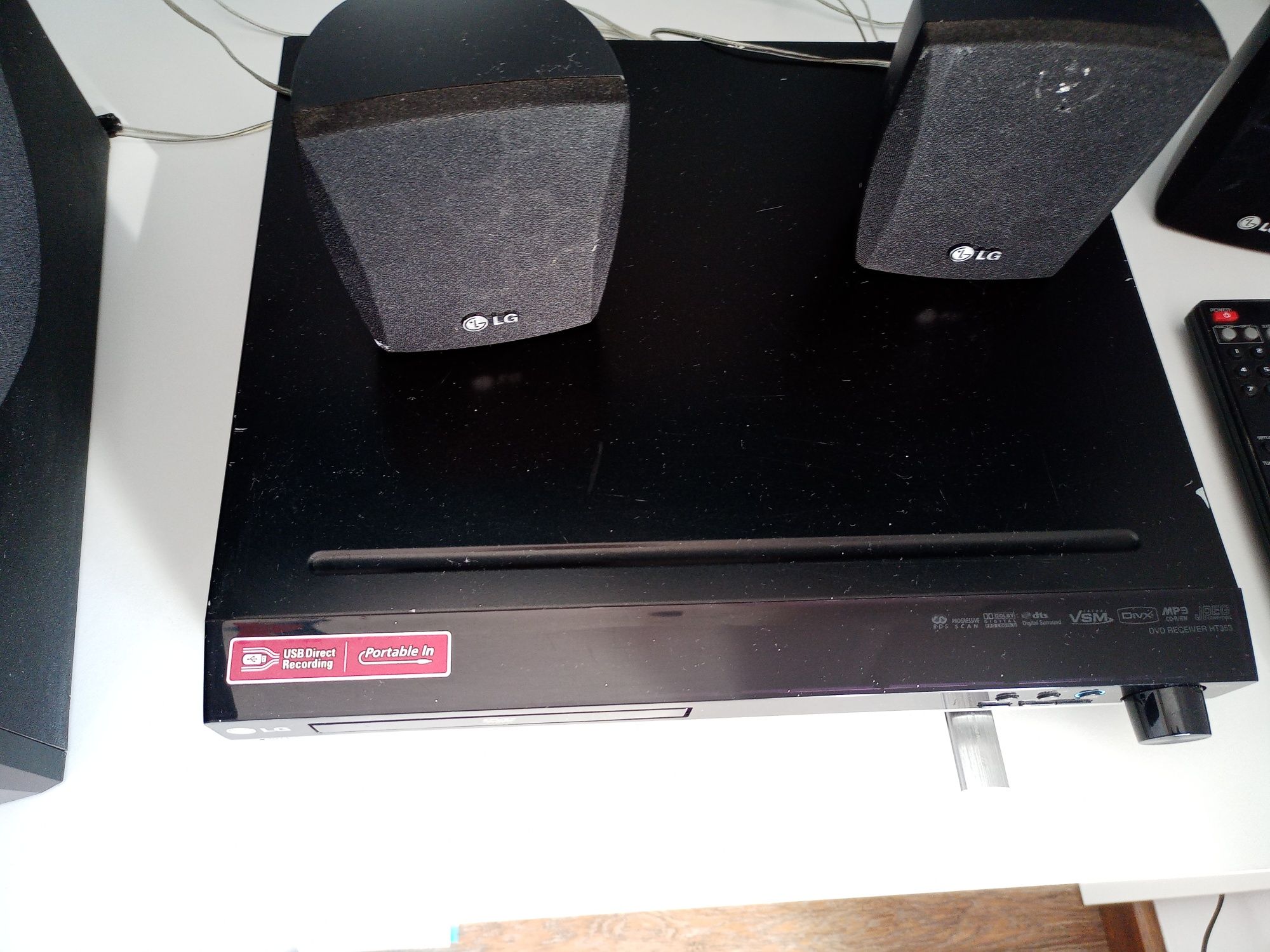 Kino domowe LG HT353