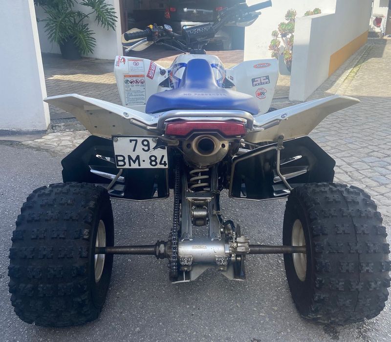 Suzuki LRT 450 - Ano 2006