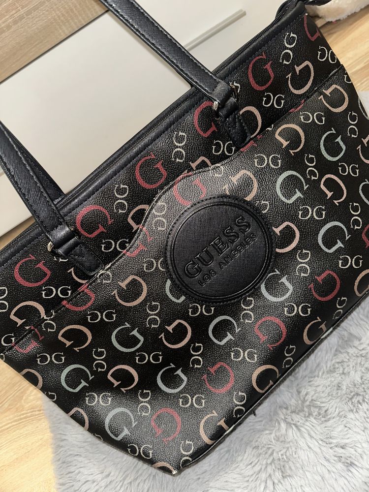 Guess torebka shopperka czarna