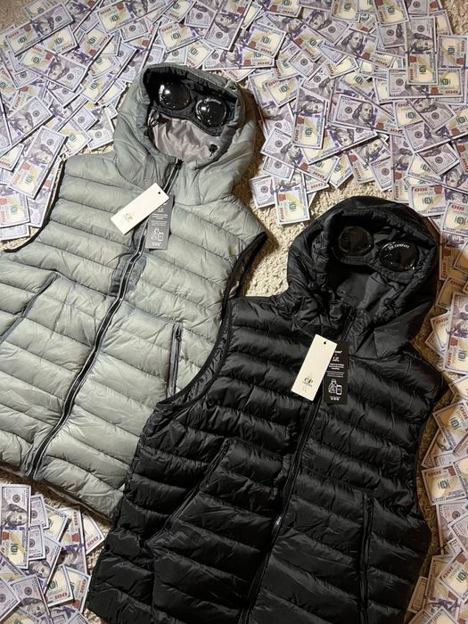 РОЗПРОДАЖ ! жилетка cp company безрукавка сп компані сіпіха сп компани