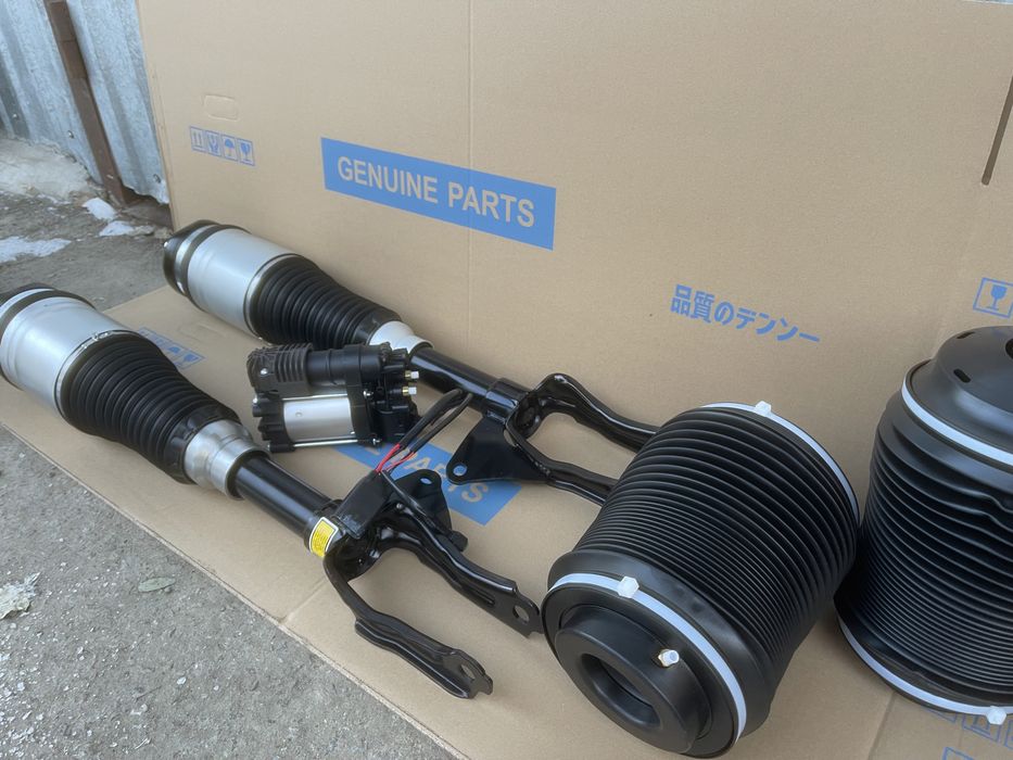 Пневмо Стойки Jeep Grand Cherokee WK2 2016-