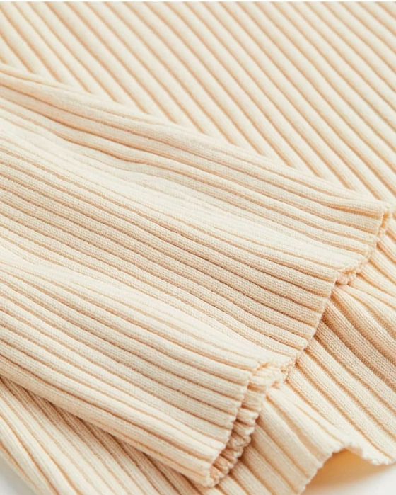 Жіночий бежевий лонгслів від H&M