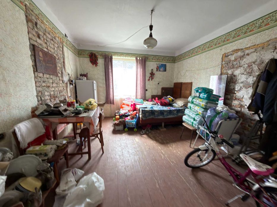 Продається будинок у с. Миртюки, Стрийський р-н з 15 сот.землі