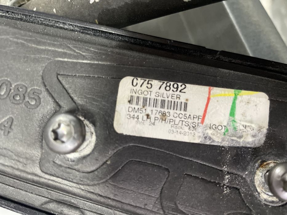Зеркало наружное левое Ford C-max DM51-17683