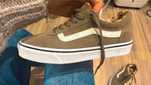 Tenis VANS ORIGINAIS Novos com pelo TAM 37 calca 37,5/38