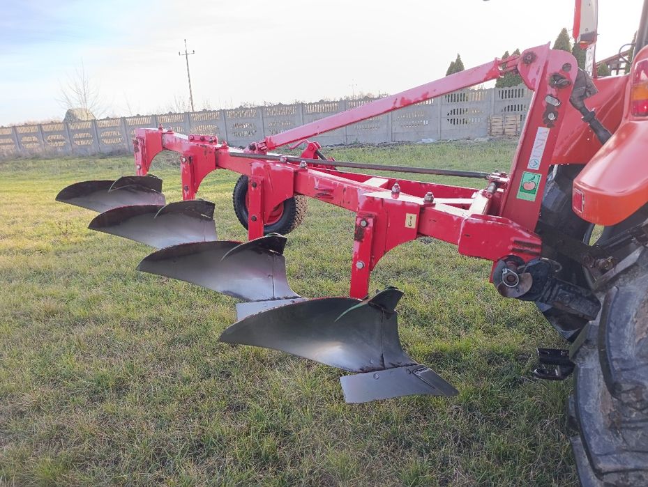 Pług Unia Tur 3+1