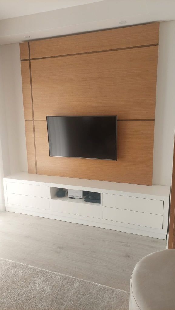 Painel de TV madeira